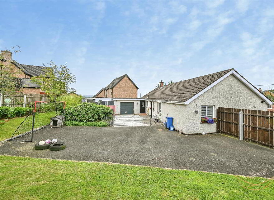 130 Ballyeaston Road, Ballyclare, BT39 9SG