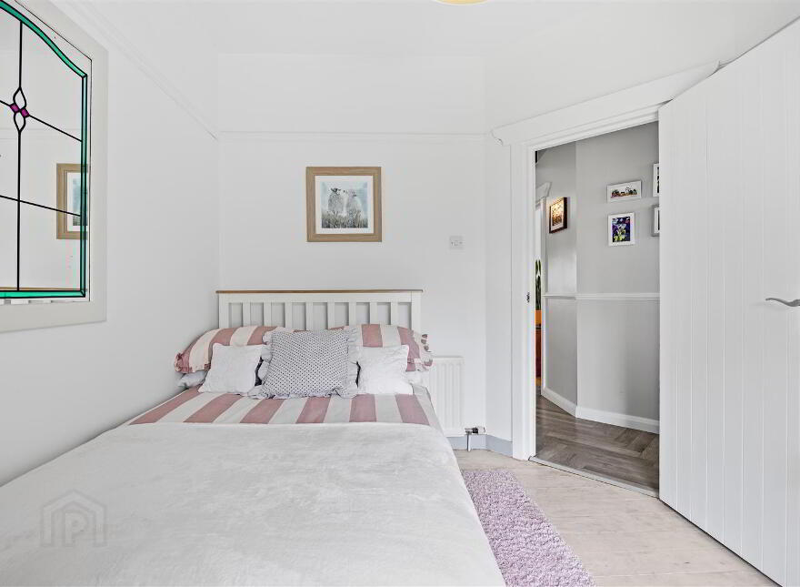 5 Old Forge Drive, Newtownards, BT23 8GP