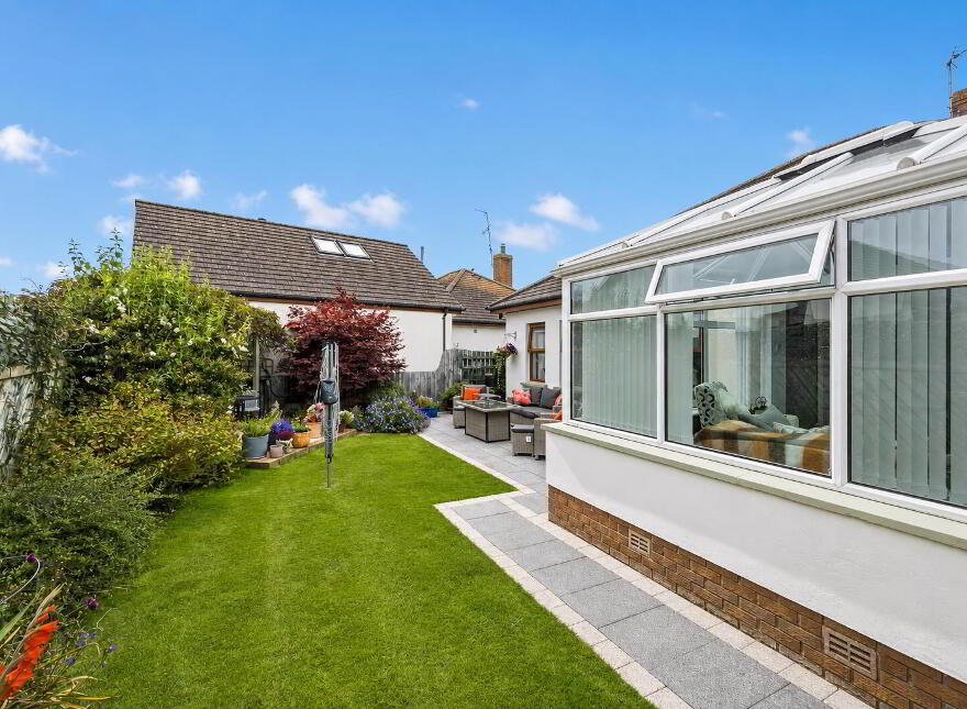 5 Old Forge Drive, Newtownards, BT23 8GP