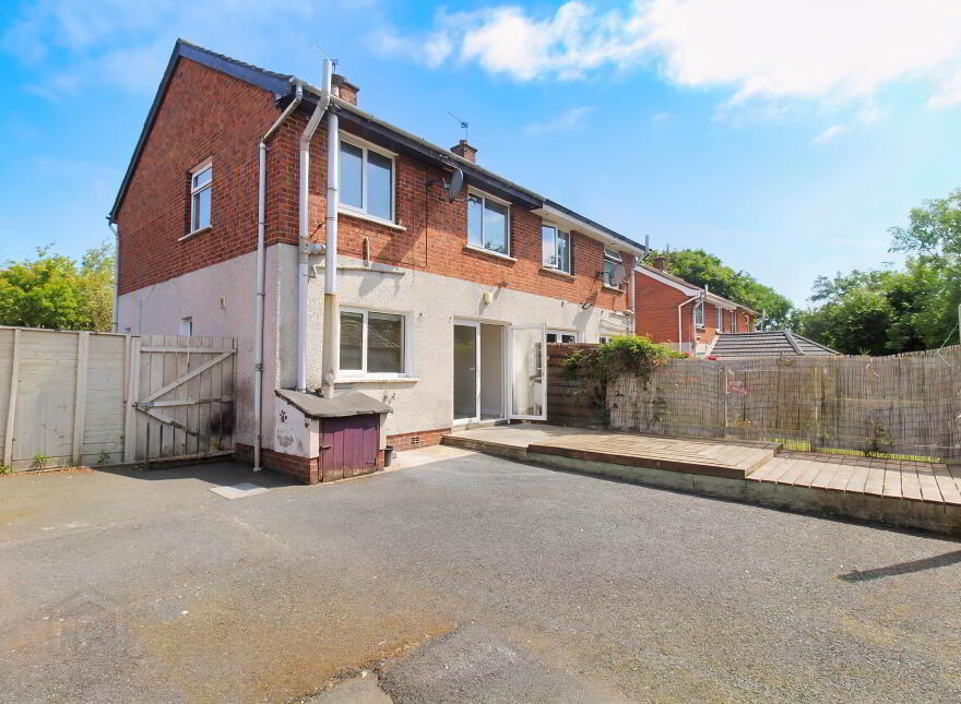 46 Bexley Road, Bangor, BT19 7TS