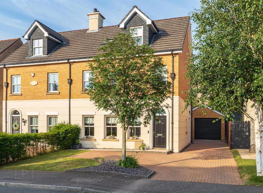 8 Rossdowan Meadows, Bangor, BT19 7DR
