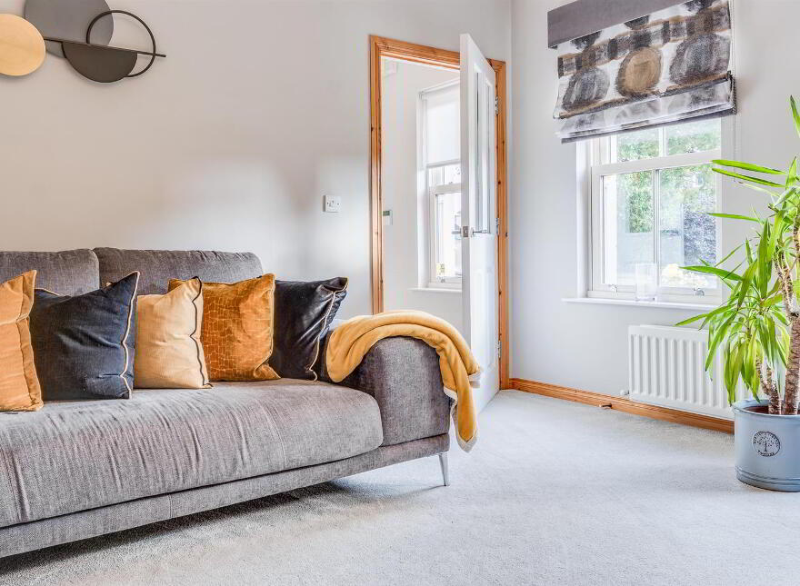 8 Rossdowan Meadows, Bangor, BT19 7DR