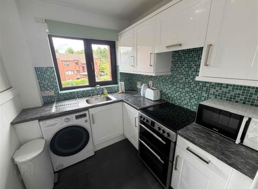 5F Stranmillis Court, Stranmillis, Belfast, BT9 5EU
