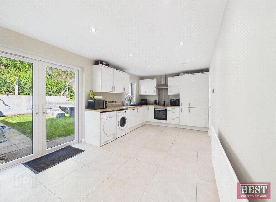 26 Woodlands, Newry, BT35 8LW