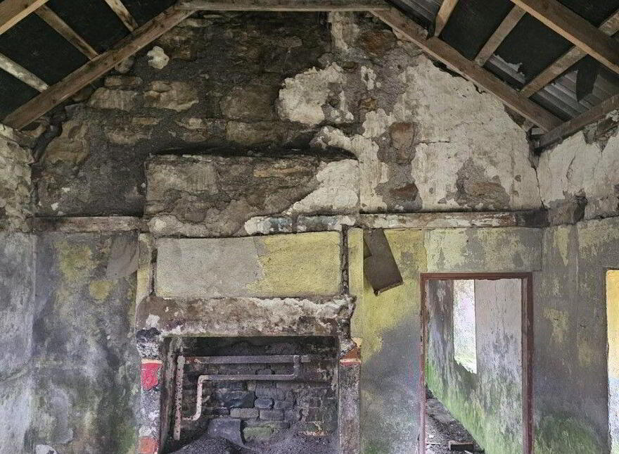 Altiquin, Drumkeerin, Leitrim