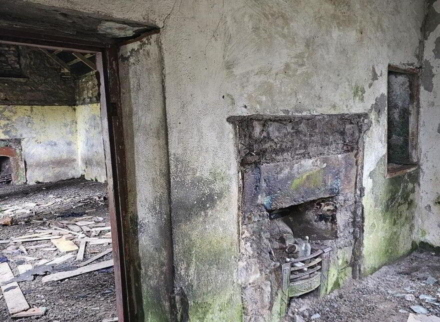 Altiquin, Drumkeerin, Leitrim