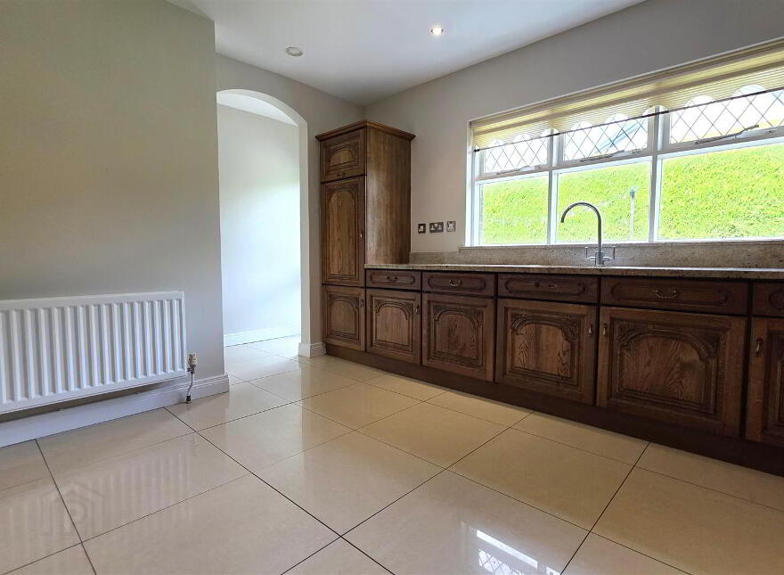 24 Glenkeen, Randalstown, BT41 3JX