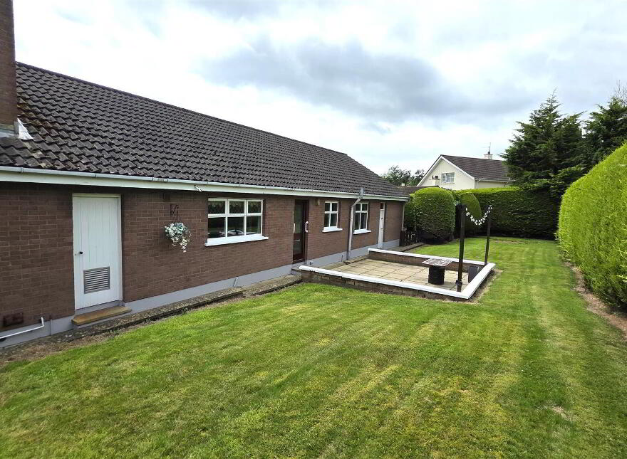 24 Glenkeen, Randalstown, BT41 3JX