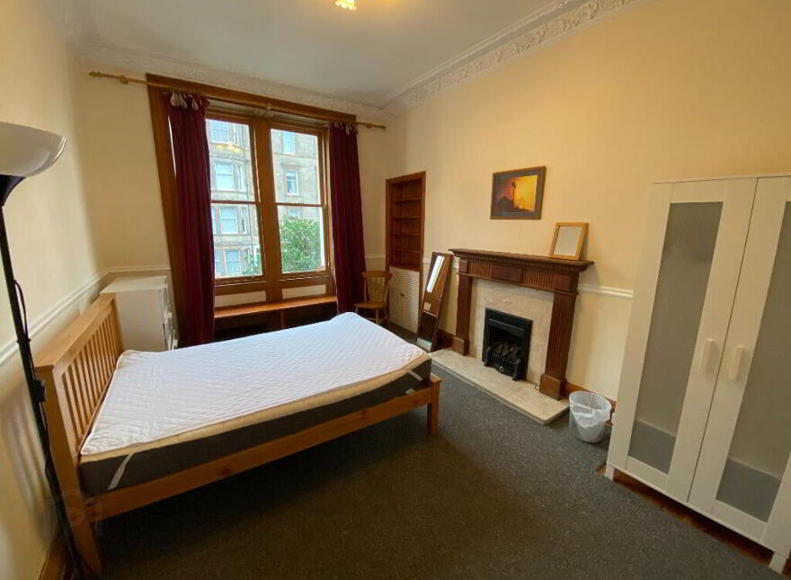 42 Montgomery Street, Edinburgh, EH7 5JY