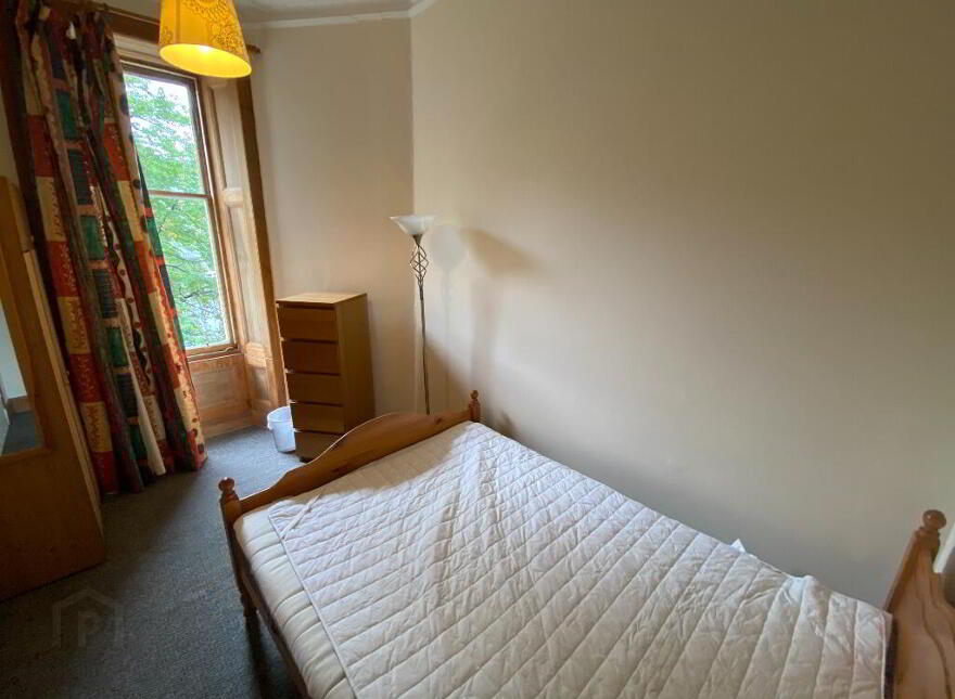 42 Montgomery Street, Edinburgh, EH7 5JY