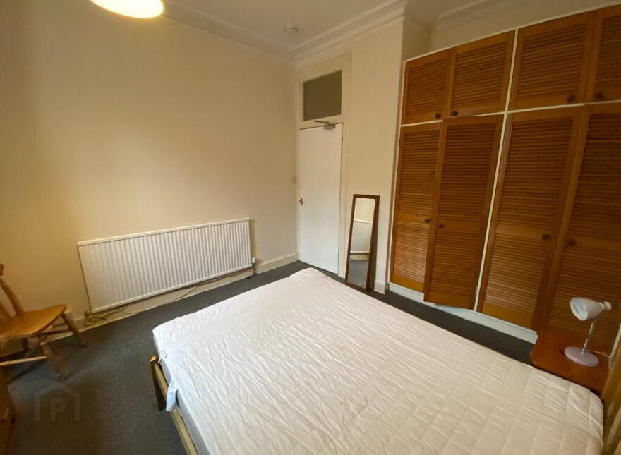 42 Montgomery Street, Edinburgh, EH7 5JY