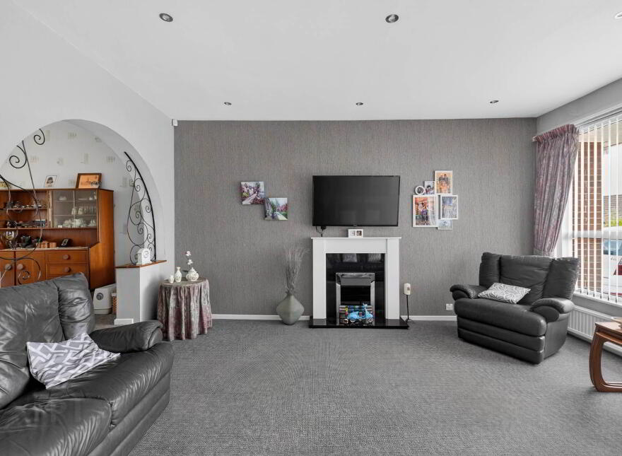 3 Marnabrae, Lisburn, BT27 4LD
