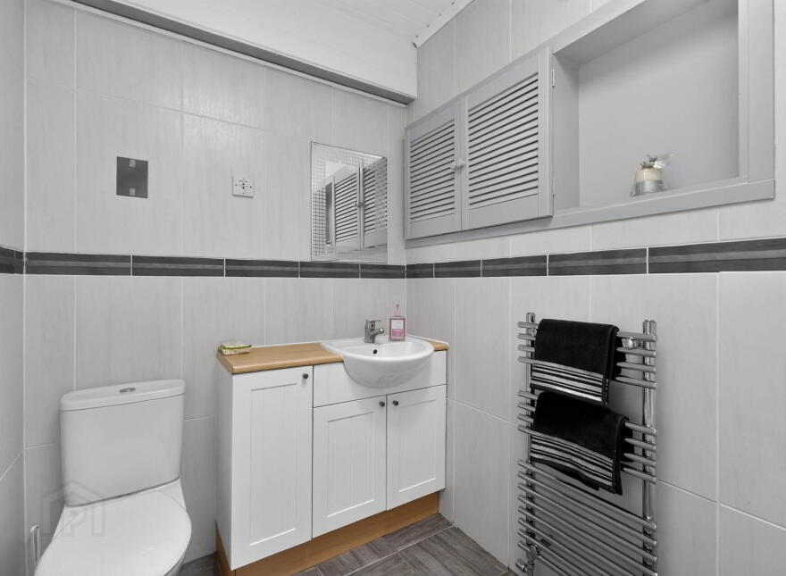 3 Marnabrae, Lisburn, BT27 4LD