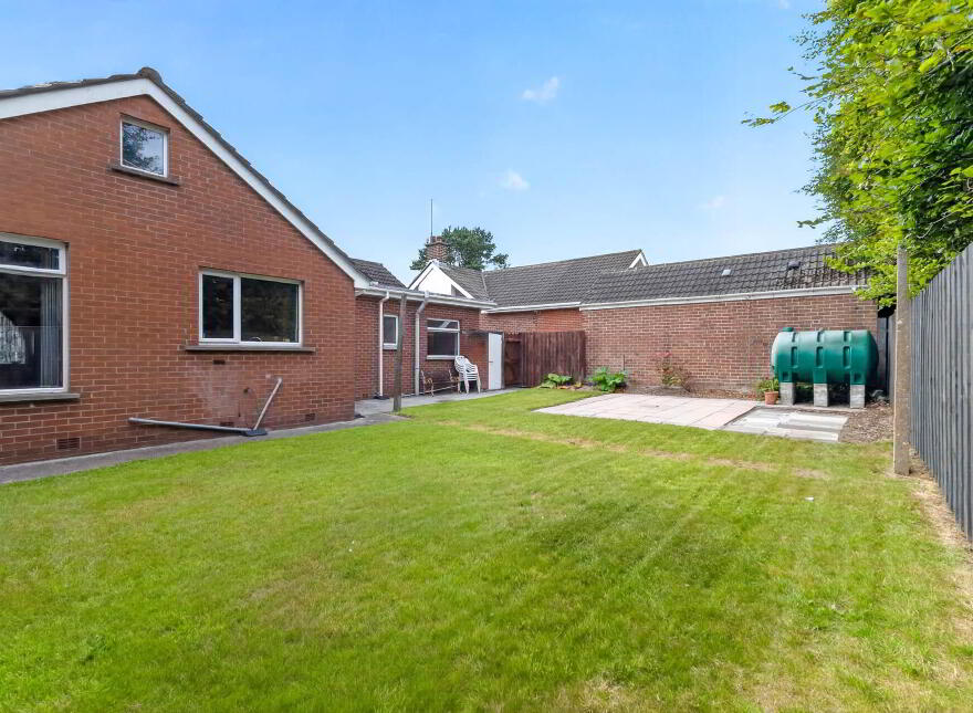 3 Marnabrae, Lisburn, BT27 4LD