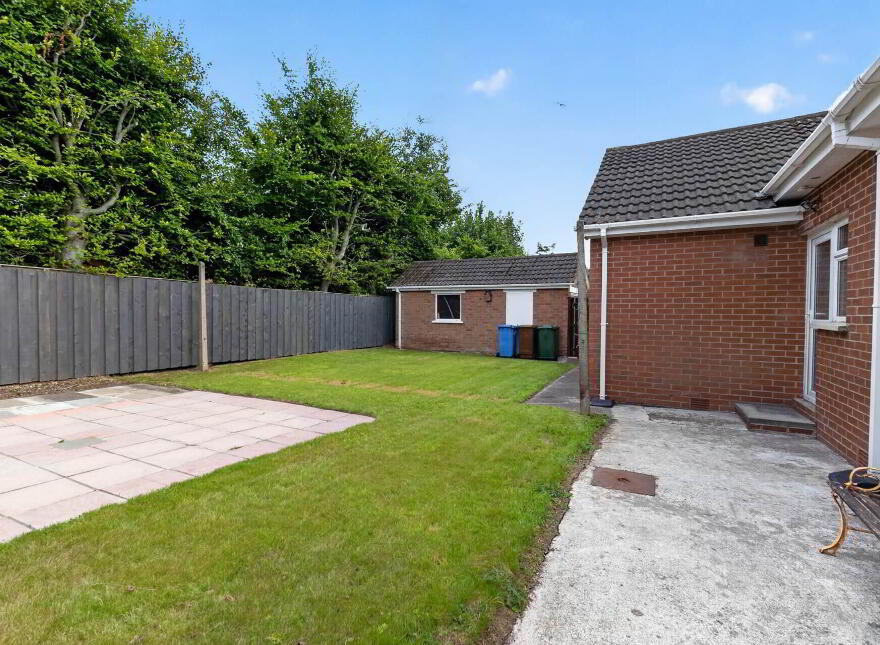 3 Marnabrae, Lisburn, BT27 4LD