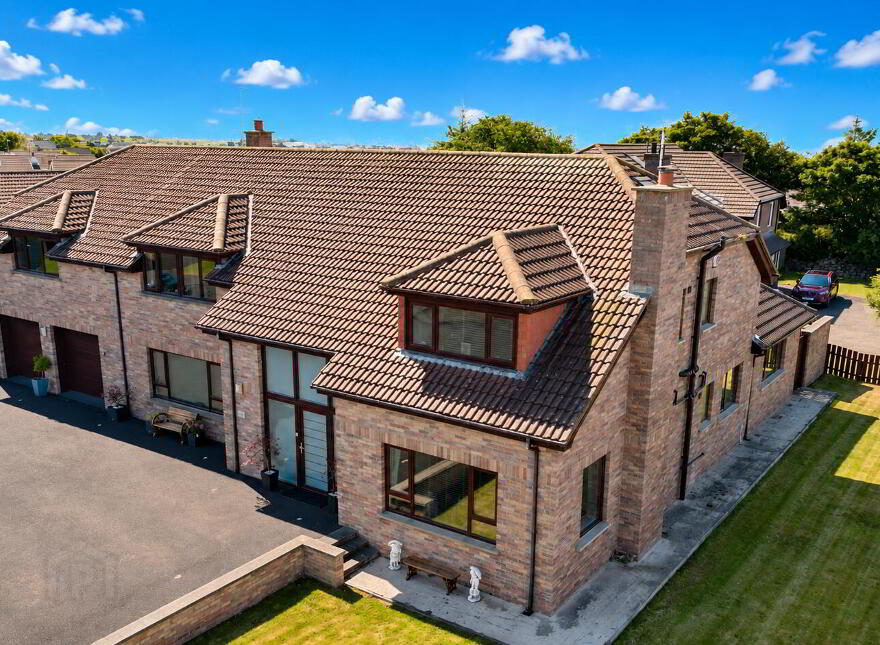 2 Swilly Park, Portstewart, BT55 7FL
