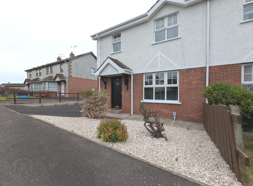 16 Orchardville, Coleraine, BT51 3EJ