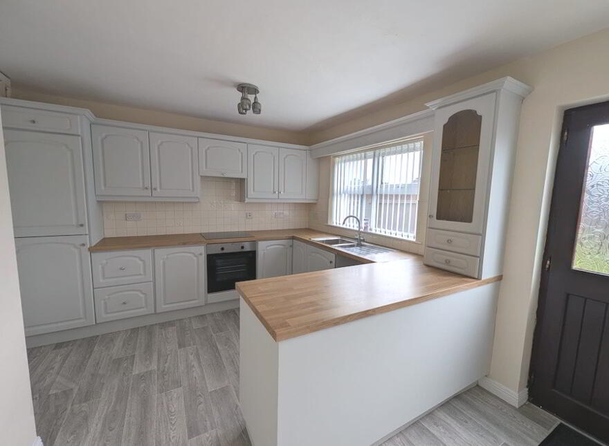 16 Orchardville, Coleraine, BT51 3EJ