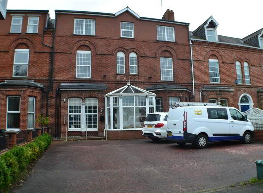 Apartment 1 254 Ravenhill Road, Studio 1, Belfast, BT6 8GJ
