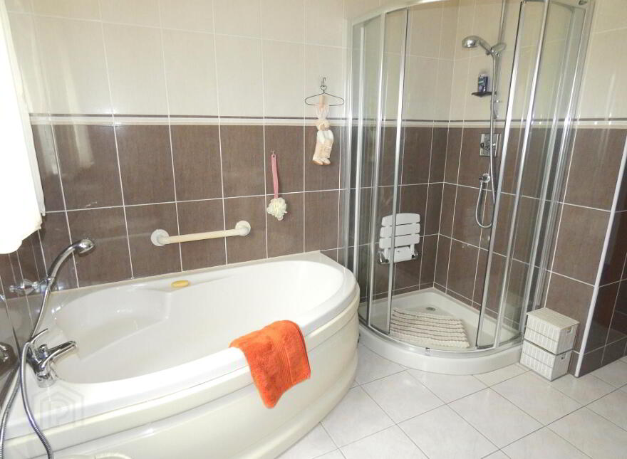 74 Ballyclough Road, Bushmills, BT57 8UZ