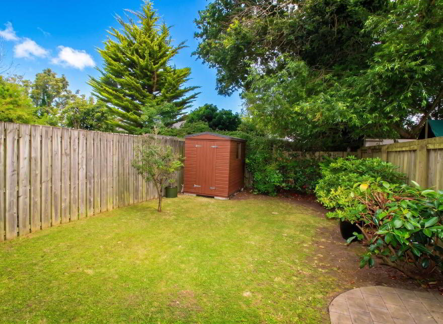 11 Sandymount Green, Newtownabbey, BT36 5FB