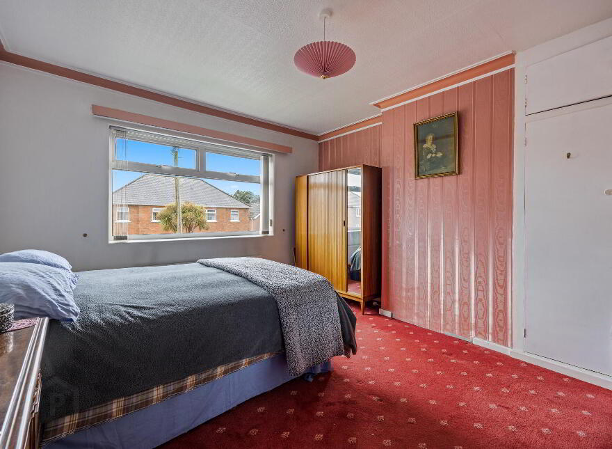 160 Sicily Park, Upper Lisburn Road, Belfast, BT10 0AQ