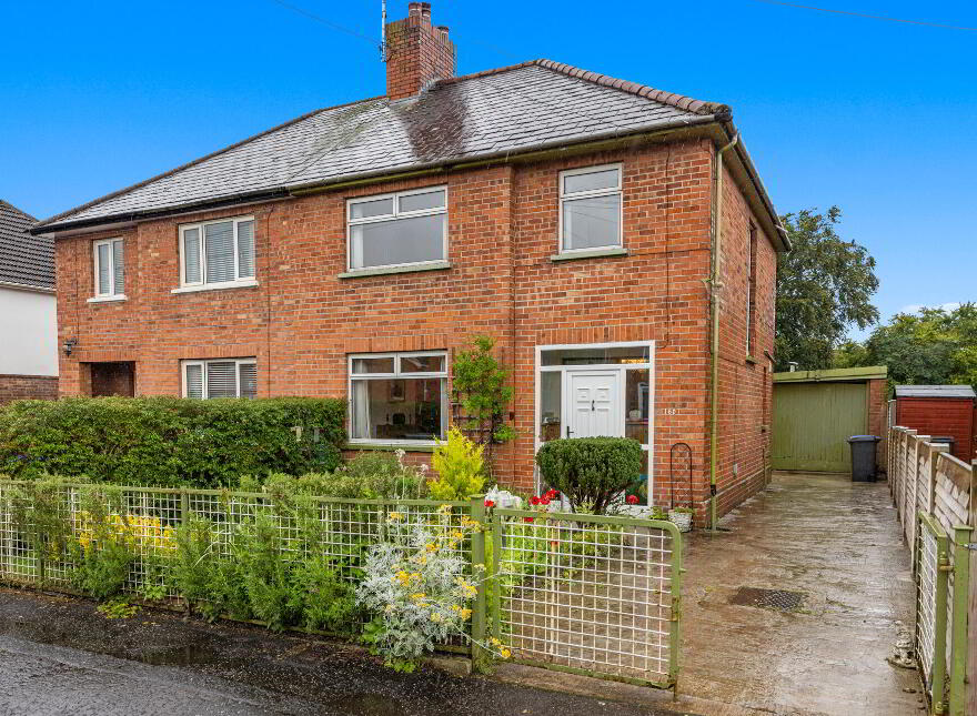 160 Sicily Park, Upper Lisburn Road, Belfast, BT10 0AQ