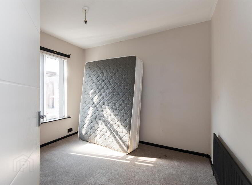 227 Connsbrook Avenue, Belfast, BT4 1JZ