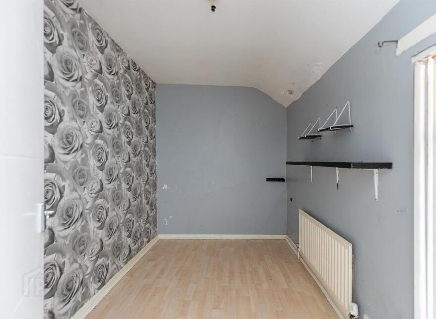 227 Connsbrook Avenue, Belfast, BT4 1JZ