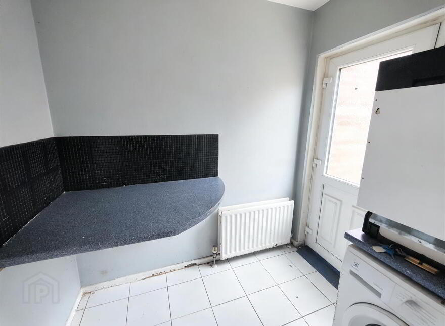 40 Eskdale Gardens, Belfast, BT14 7NQ