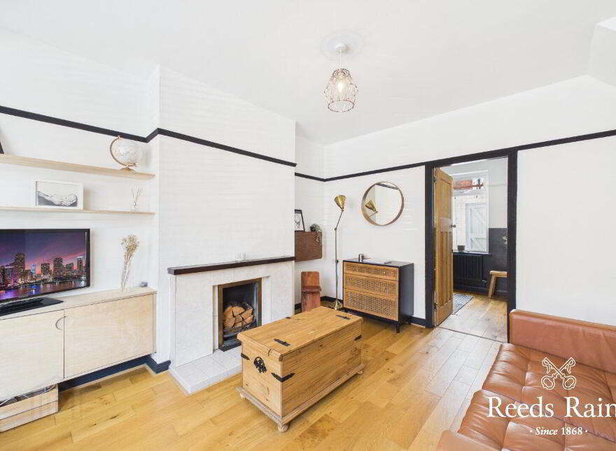 5 Lichfield Avenue, Belfast, BT5 5JQ