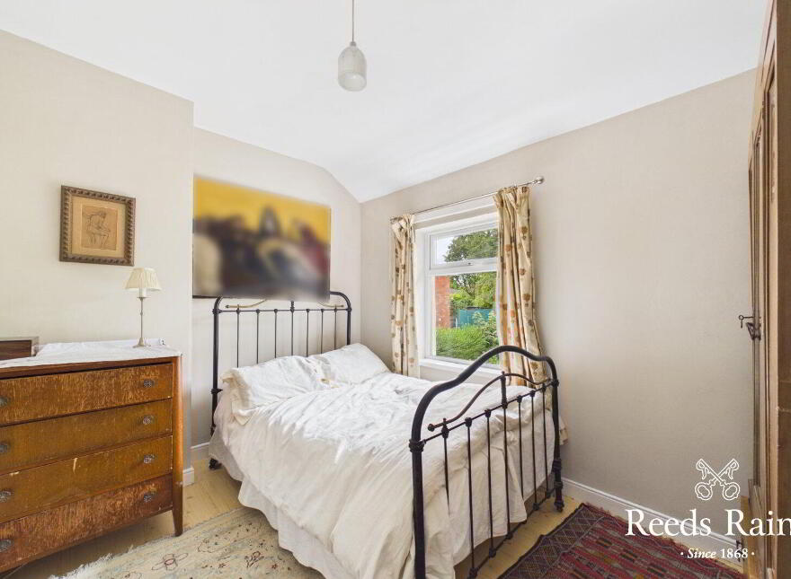 34 Cherryvalley Gardens, Belfast, BT5 6PQ