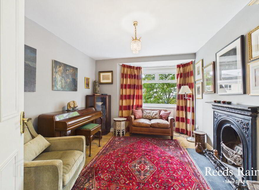 34 Cherryvalley Gardens, Belfast, BT5 6PQ