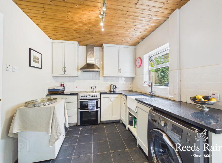 34 Cherryvalley Gardens, Belfast, BT5 6PQ