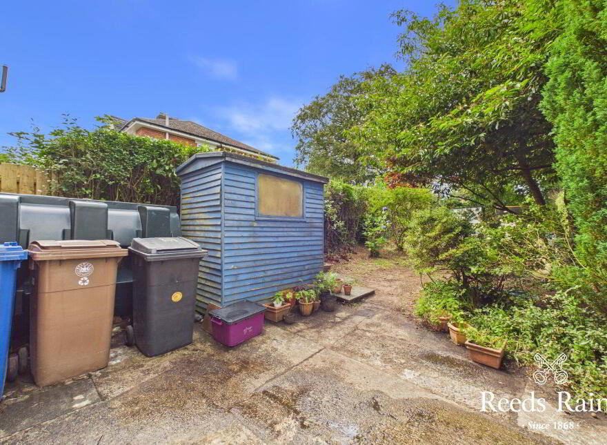 34 Cherryvalley Gardens, Belfast, BT5 6PQ