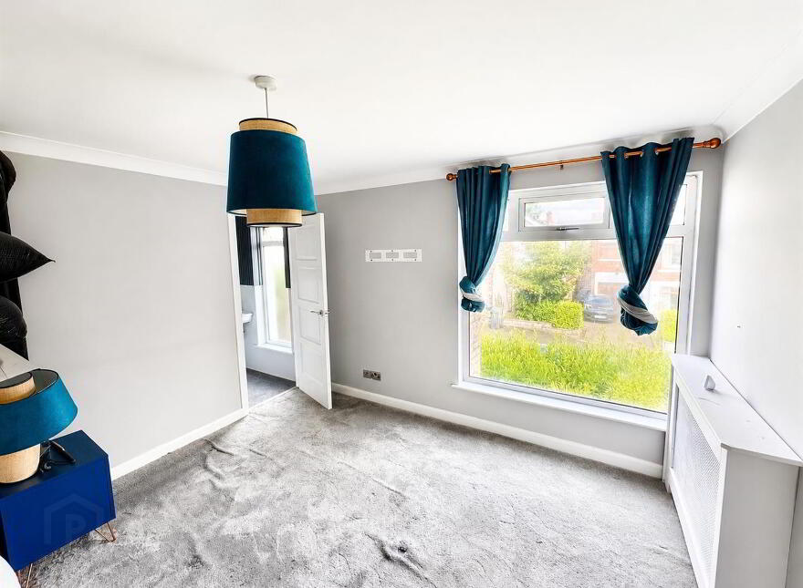 2 Cherryvalley Park West, Belfast, BT5 6PU