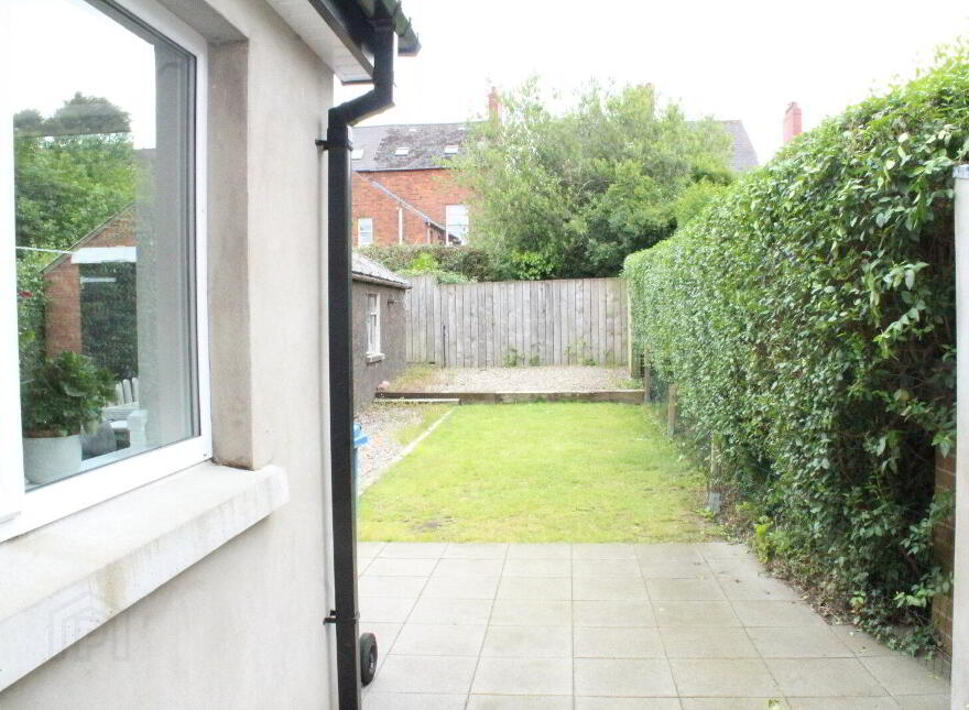 37 Irwin Crescent, Belfast, BT4 3AQ