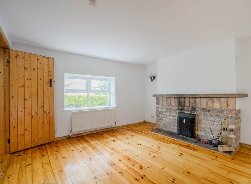 Lichen Cottage, 17 The Hill, Groomsport, BT19 6JS