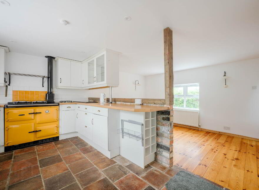 Lichen Cottage, 17 The Hill, Groomsport, BT19 6JS