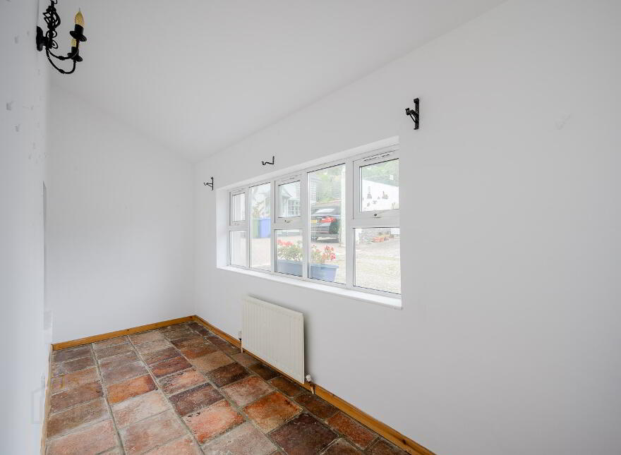 Lichen Cottage, 17 The Hill, Groomsport, BT19 6JS
