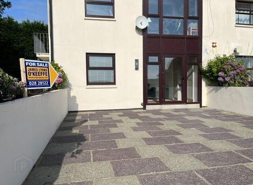 28 The Moorings, Colla Road, Schull, P81P228