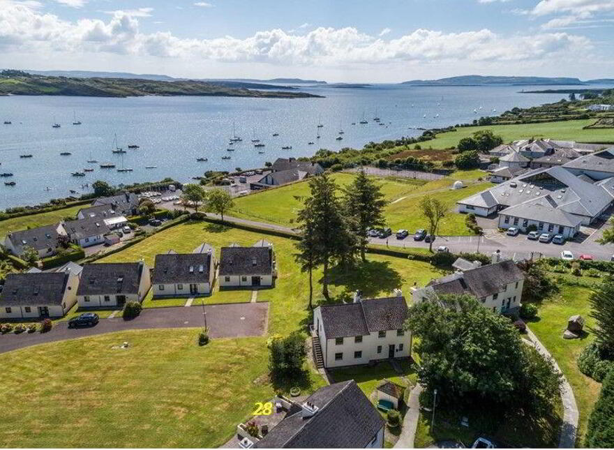 28 The Moorings, Colla Road, Schull, P81P228