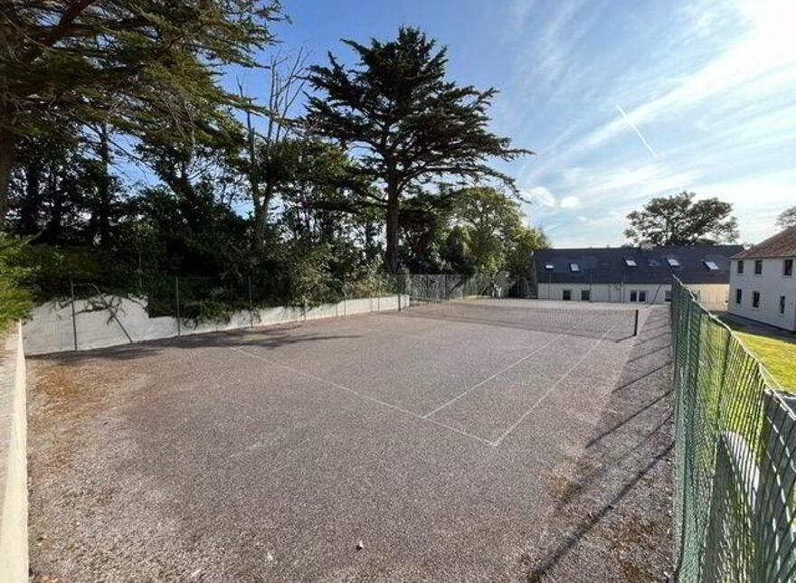 28 The Moorings, Colla Road, Schull, P81P228
