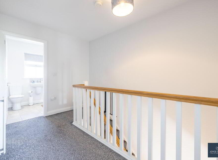 31 Lilburn Hall, Lurgan, BT66 7TL