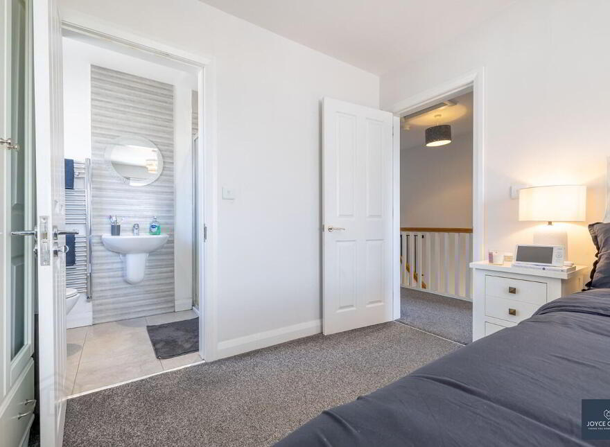 31 Lilburn Hall, Lurgan, BT66 7TL