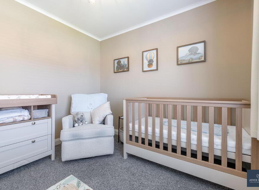 31 Lilburn Hall, Lurgan, BT66 7TL