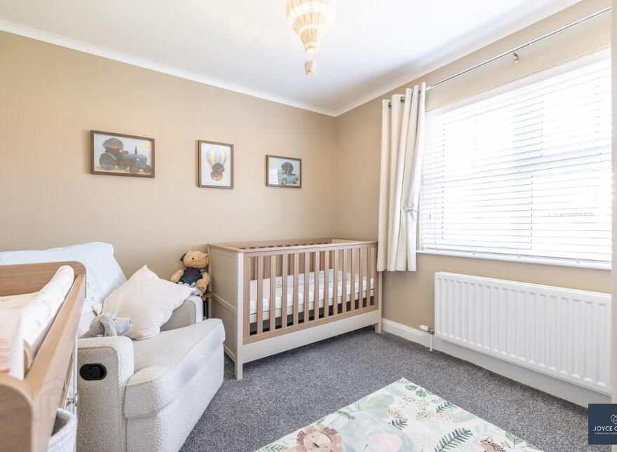 31 Lilburn Hall, Lurgan, BT66 7TL