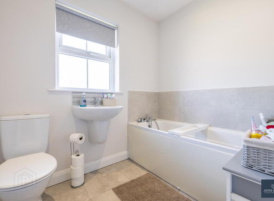31 Lilburn Hall, Lurgan, BT66 7TL