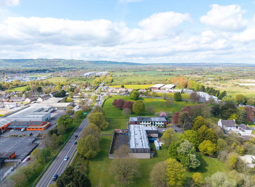 Carlow Gateway Business Centre, Strawhall Avenue, Carlow Town, R93C7P6