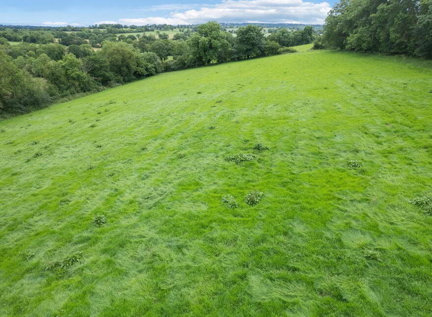 Ballythomas, Lombardstown